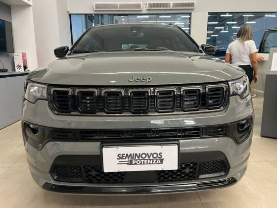 JEEP COMPASS 2.0 HURRICANE 4 TURBO GASOLINA BLACKHAWK AT9 JEEP COMPASS 2.0 HURRICANE 4 TURBO GASOLINA BLACKHAWK AT9
